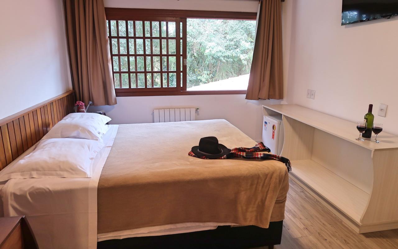 Luxury Double Room,1453716556:JPEG